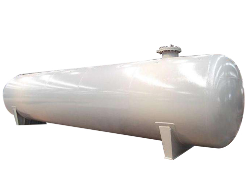 <b>工業(yè)純鋁板制汽車(chē)運輸槽車(chē)、臥式、立式貯罐、高位槽。不銹鋼、碳鋼制各種汽車(chē)運輸槽車(chē)，臥式、 立式貯槽，高位槽計量槽。特殊規格可按用戶(hù)需求設計、制造。</b>